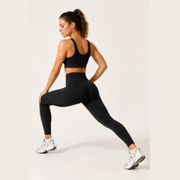 LiftLux The Seamless Legging in Black - in motion
